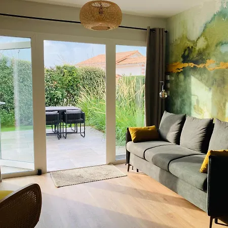Le Clos De Jade - Appt 3 Etoiles Avec Piscine Partagee Pornic Exterior photo