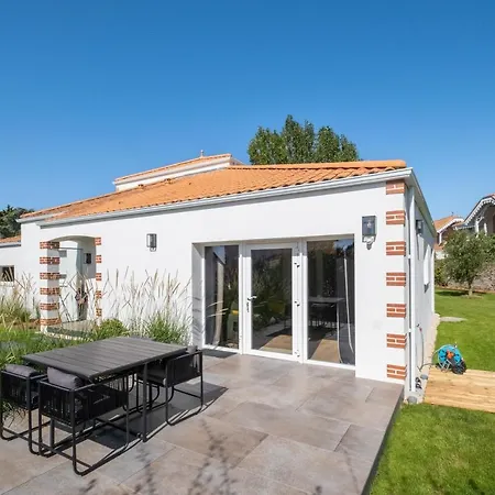 Le Clos De Jade - Appt 3 Etoiles Avec Piscine Partagee Pornic Exterior photo